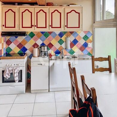 Appartement 4 pièces 286500 €