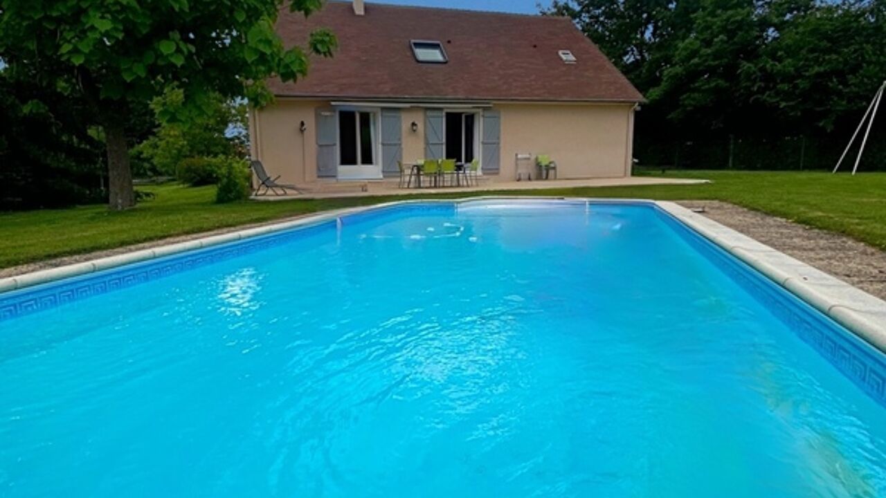 maison 7 pièces 201 m2 à vendre à Neuville-sur-Sarthe (72190)