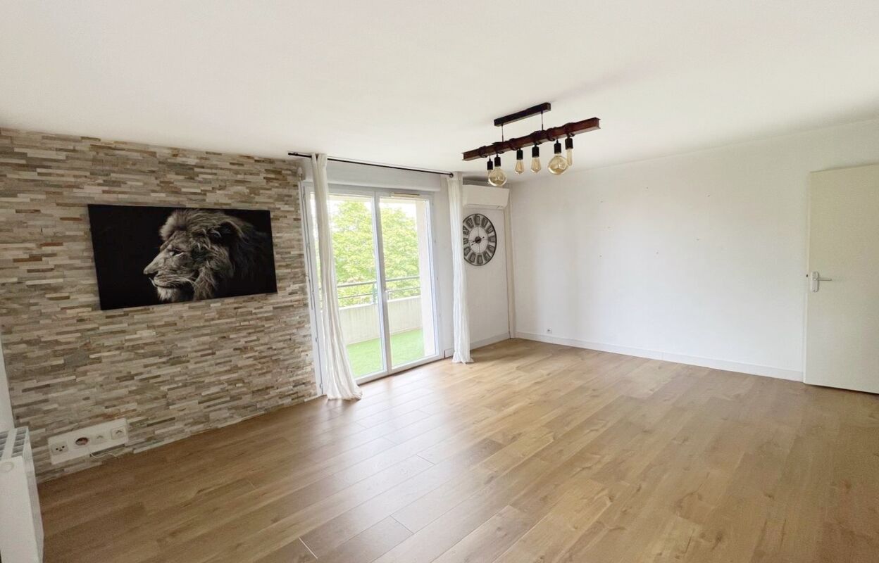 appartement 3 pièces 60 m2 à vendre à Castelginest (31780)
