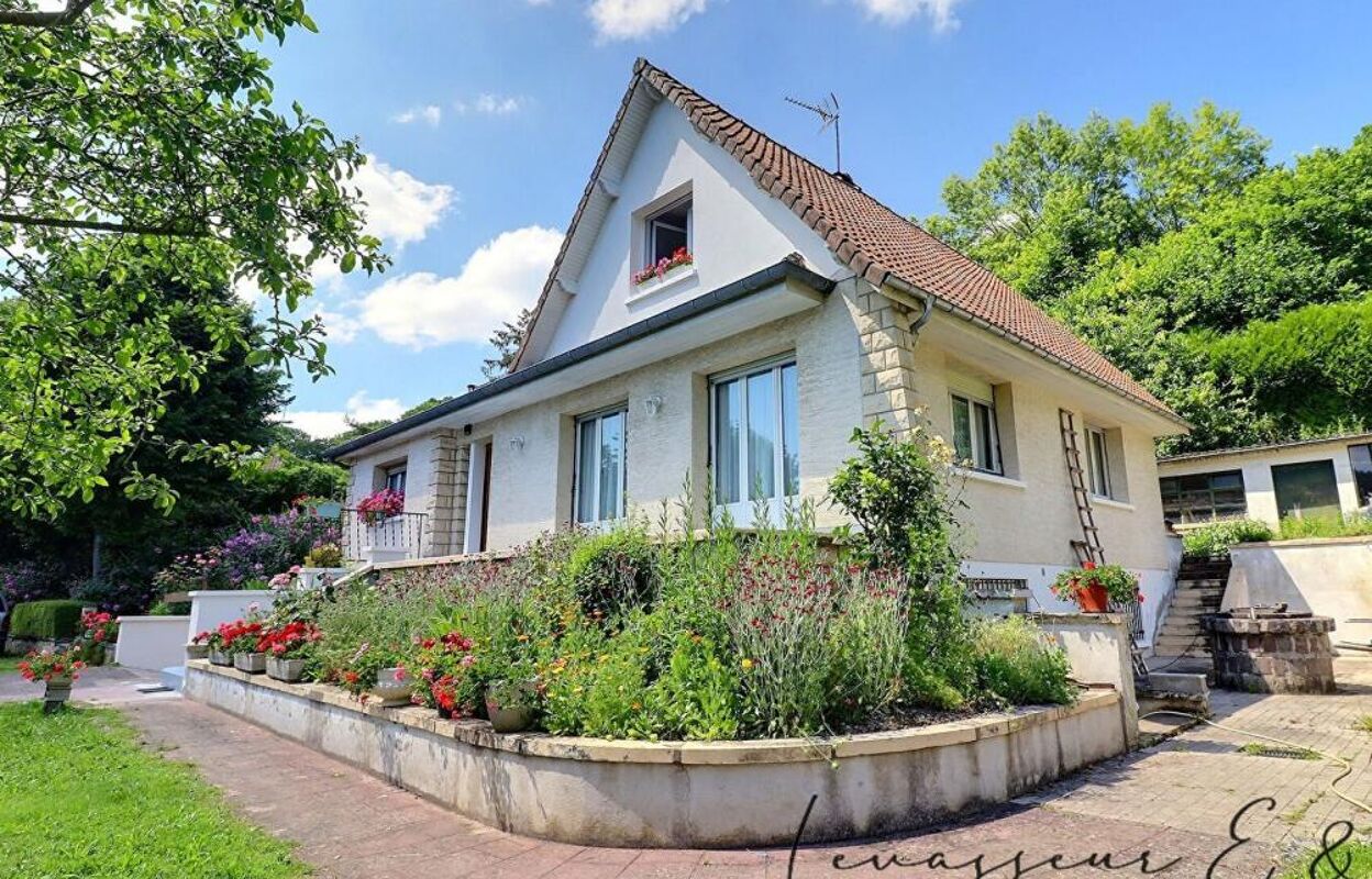 maison 6 pièces 160 m2 à vendre à Rousseloy (60660)