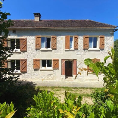 Maison 8 pièces 180 m²