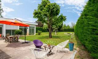 Maison 8 Pièces 243 m² à vendre à Charbonnières-les-Bains (69260)