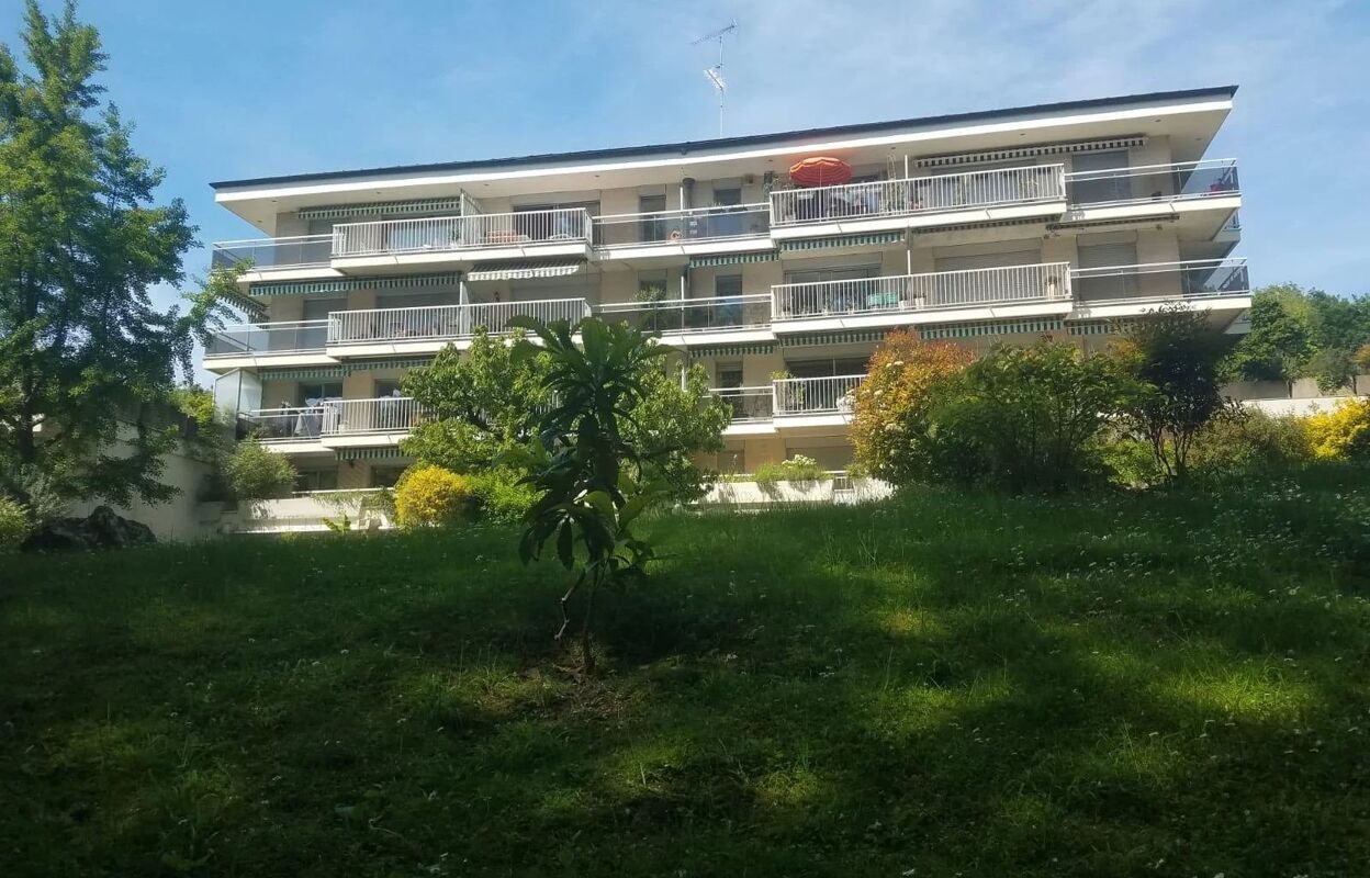 appartement 2 pièces 52 m2 à vendre à Yerres (91330)