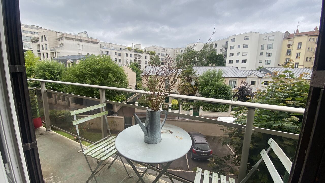 appartement 3 pièces 69 m2 à vendre à Issy-les-Moulineaux (92130)