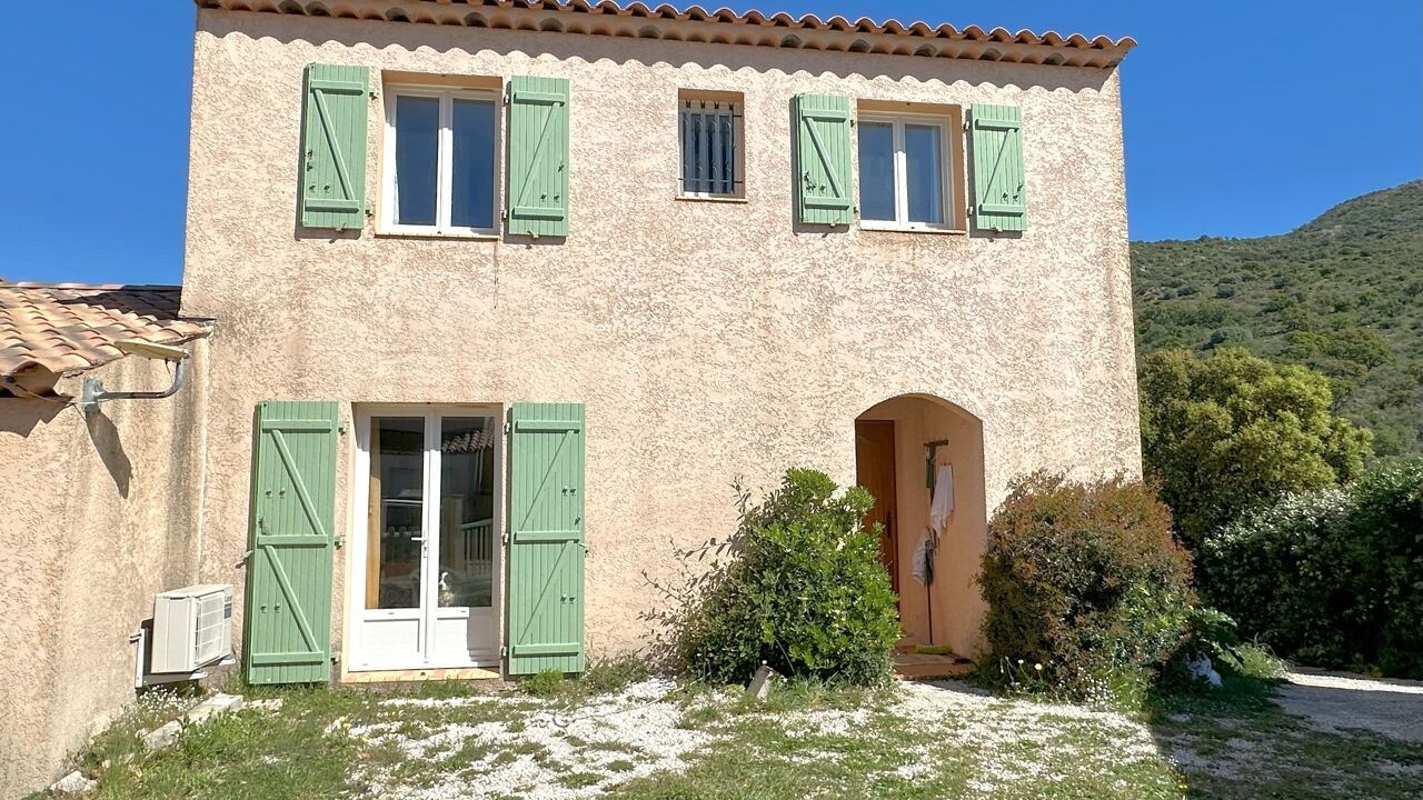 maison 4 pièces 91 m2 à vendre à Bormes-les-Mimosas (83230)