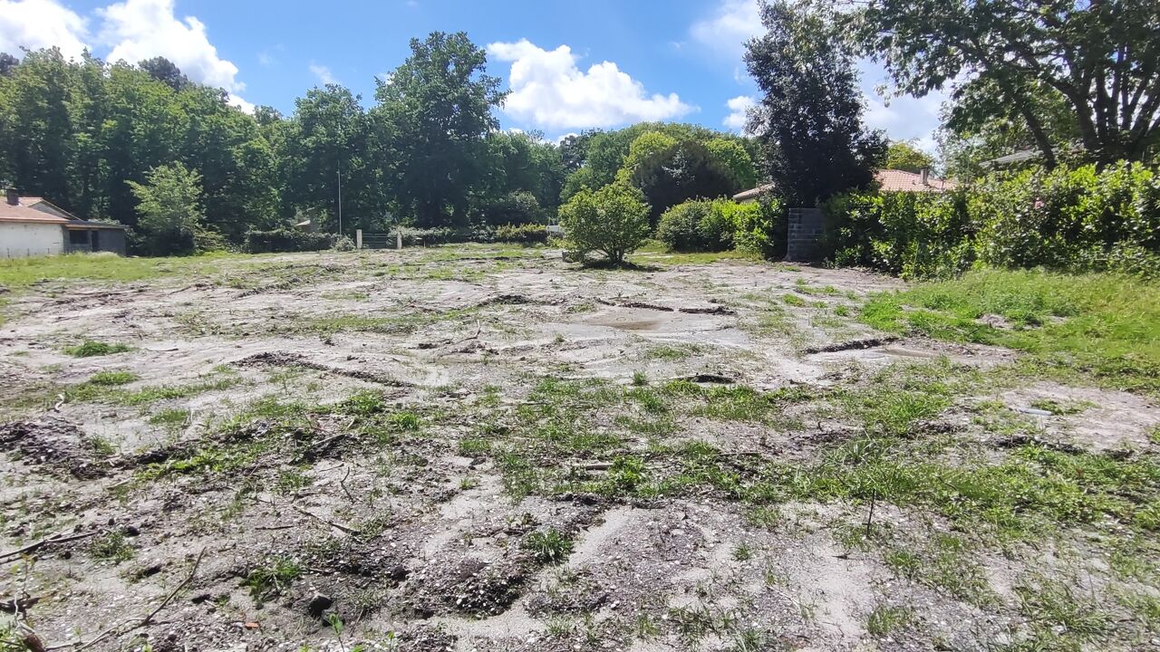 terrain  pièces 700 m2 à vendre à Canéjan (33610)