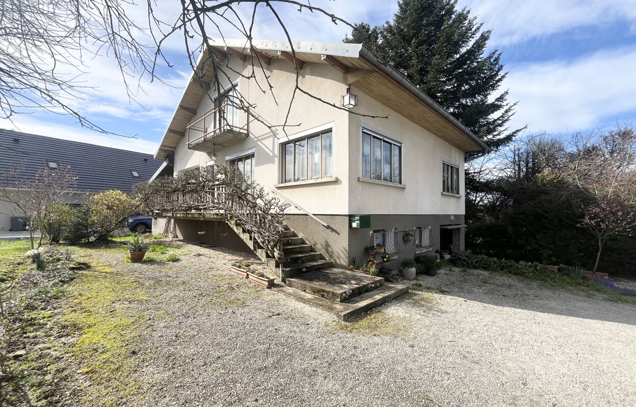 maison 6 pièces 134 m2 à vendre à Cussey-sur-l'Ognon (25870)