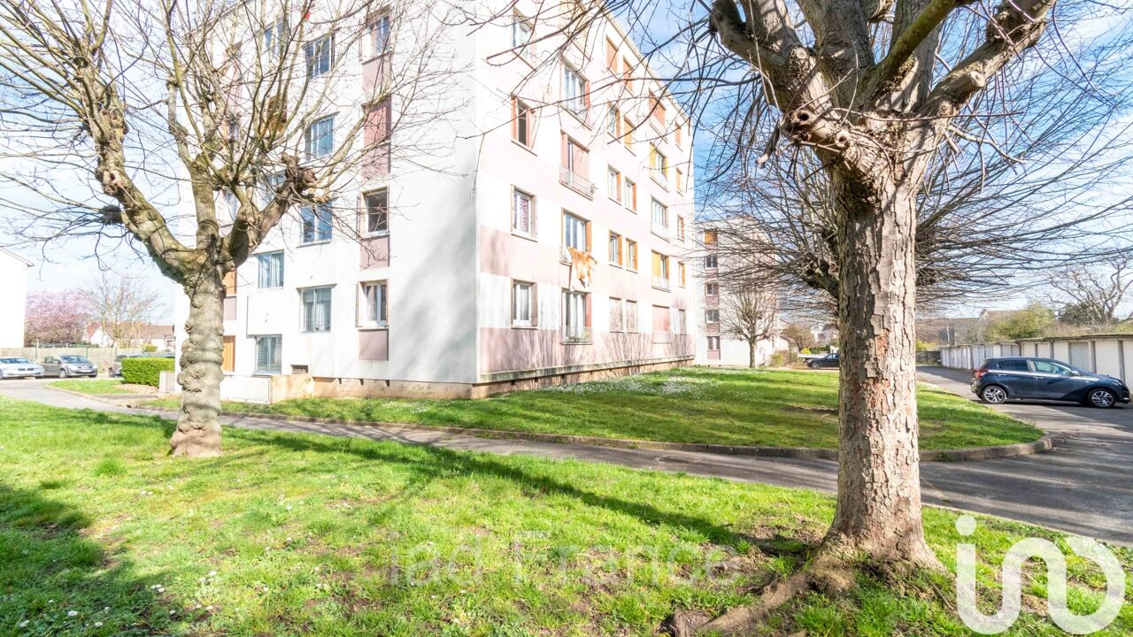 appartement 3 pièces 54 m2 à vendre à Mantes-la-Ville (78711)