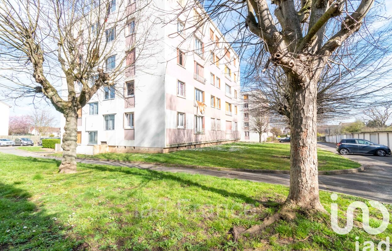 appartement 3 pièces 54 m2 à vendre à Mantes-la-Ville (78711)