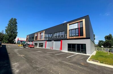 location commerce 33 482 € CC /mois à proximité de Saint-Quentin-Fallavier (38070)