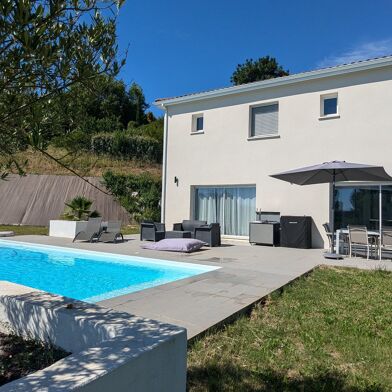 Maison 5 pièces 135 m²