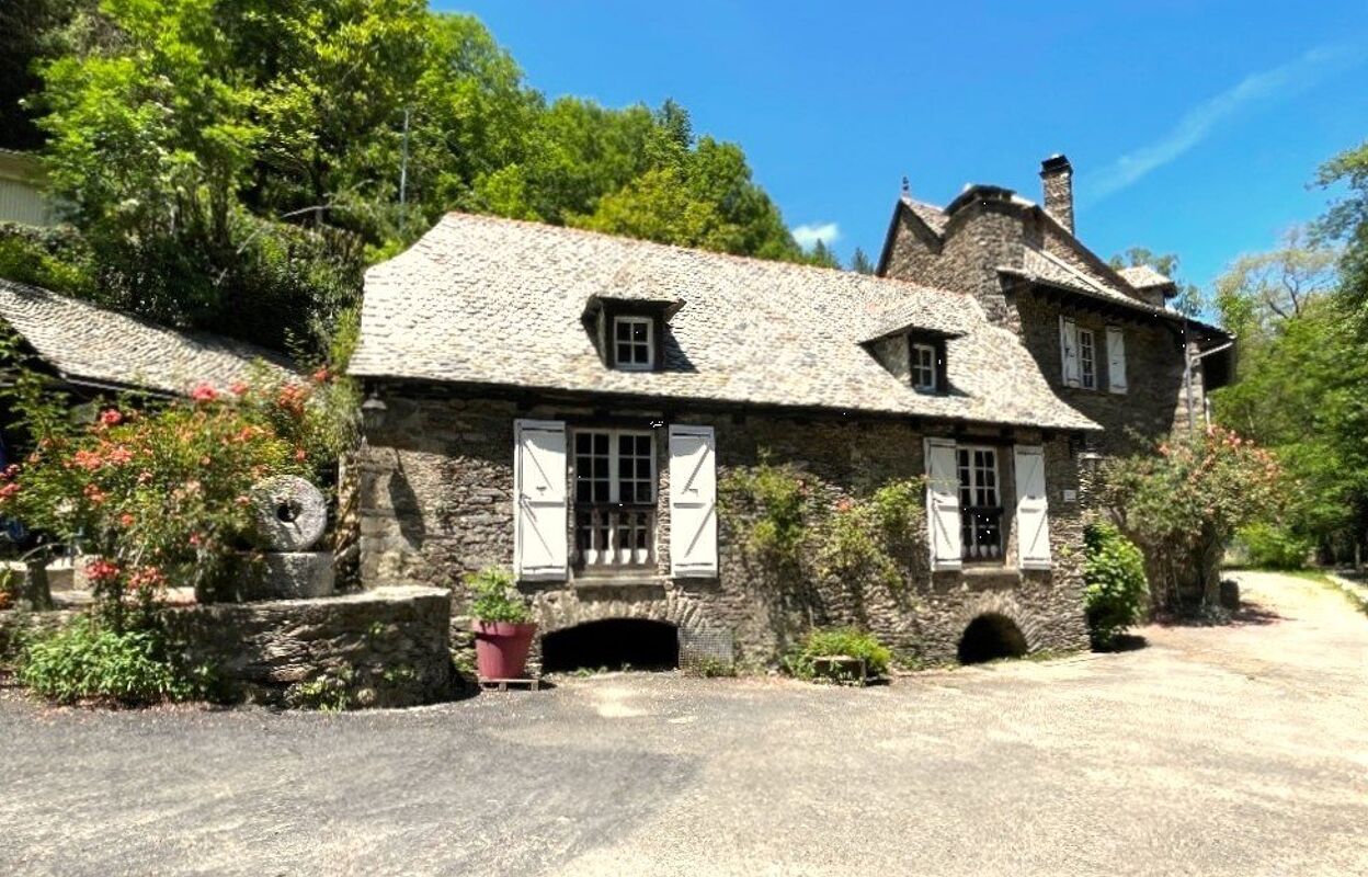 maison 5 pièces 160 m2 à vendre à Cassaniouze (15340)