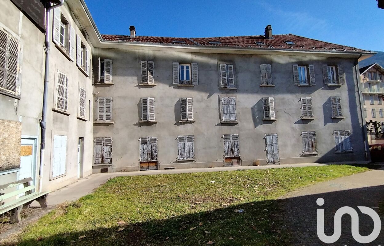 immeuble  pièces 602 m2 à vendre à Allevard (38580)