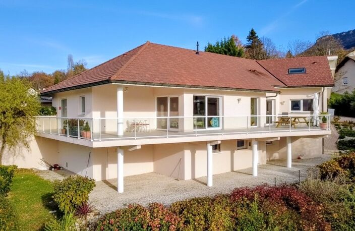 Villa avec vue panoramique sur le lac du Bourget - Pugny-Chatenod — photo 3