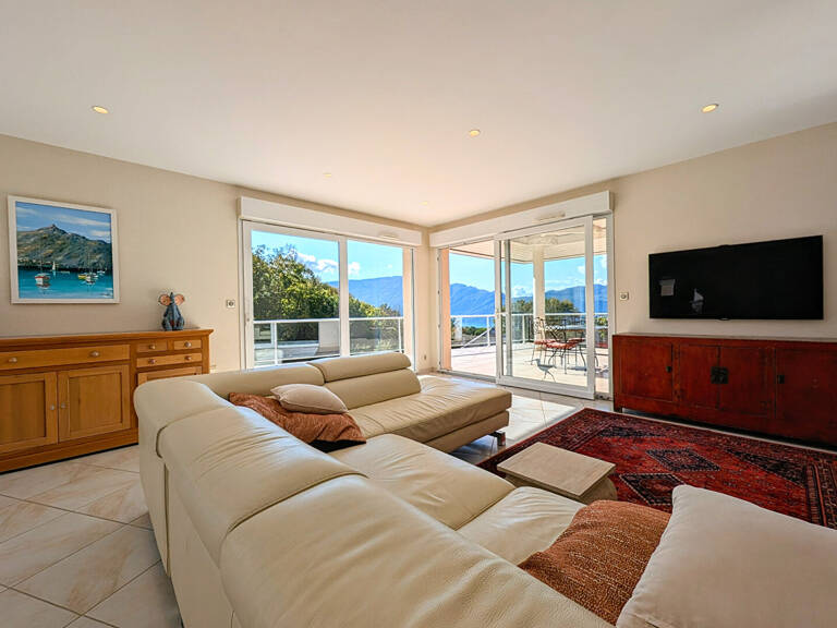 Villa avec vue panoramique sur le lac du Bourget - Pugny-Chatenod — photo 1