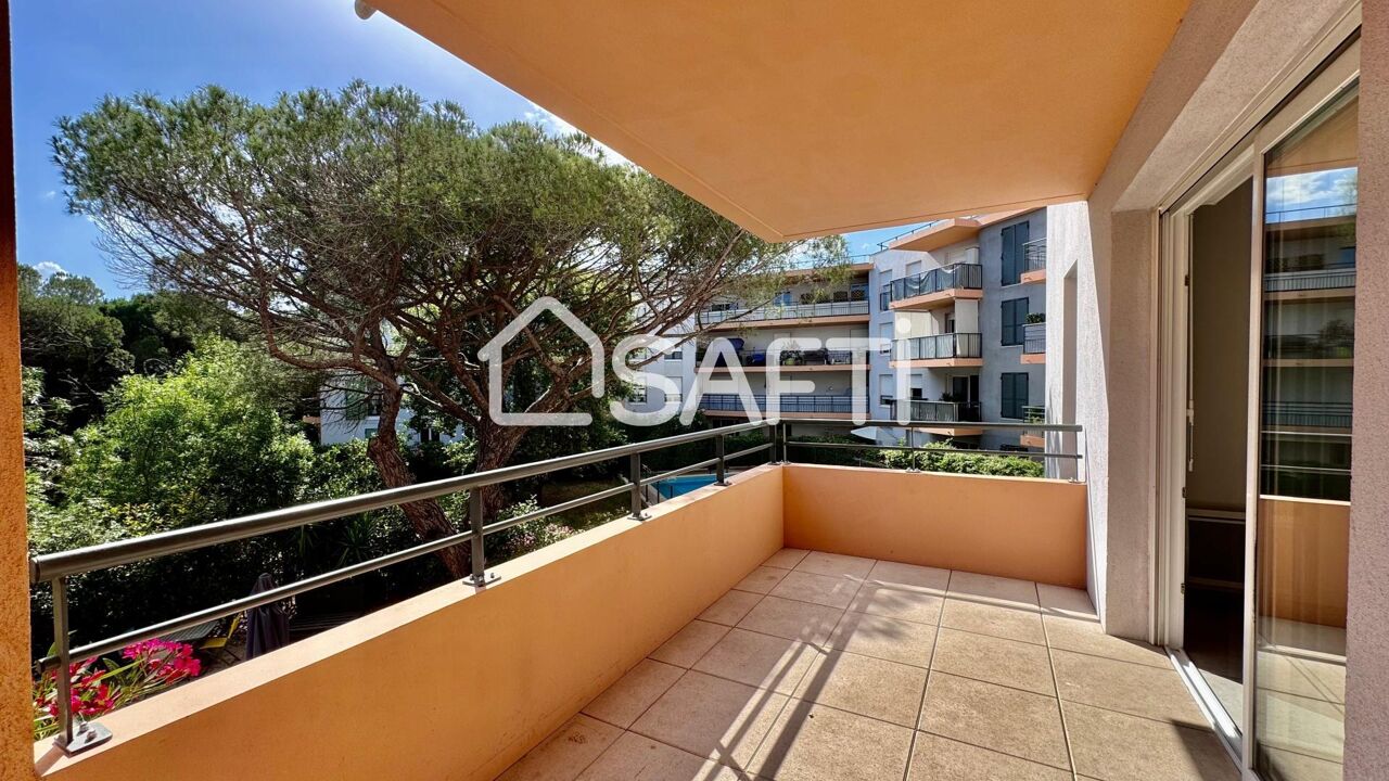 appartement 4 pièces 77 m2 à vendre à Fréjus (83600)