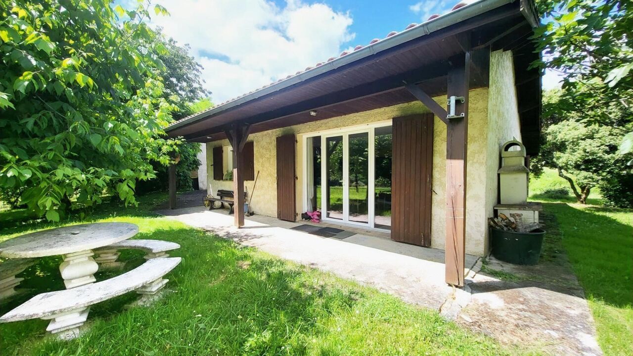 maison 5 pièces 130 m2 à vendre à Cleyrac (33540)