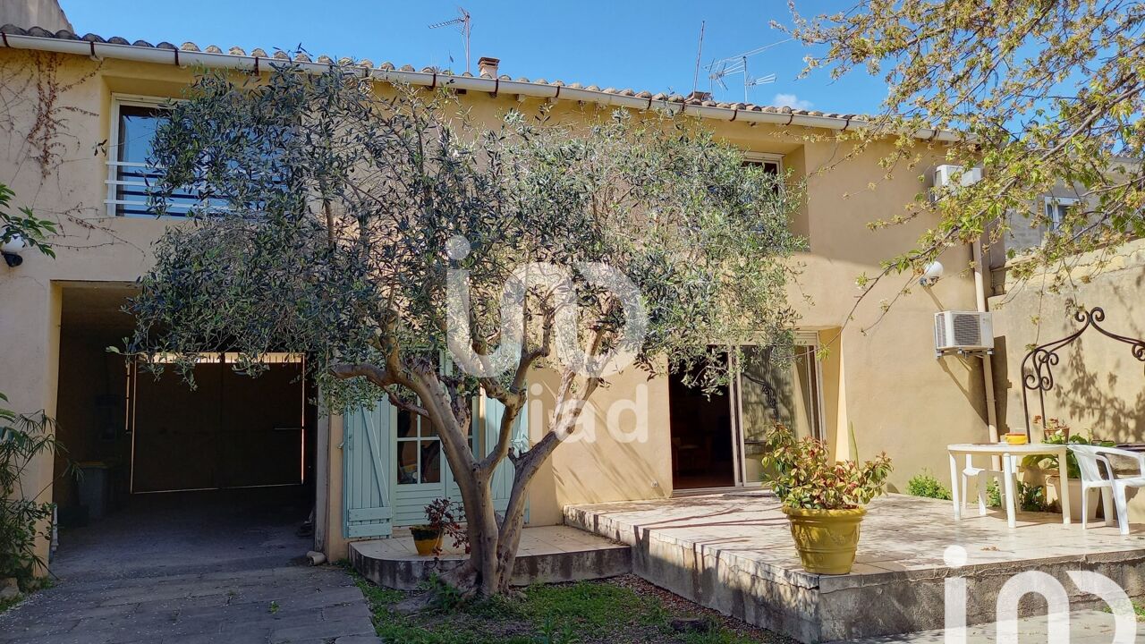 maison 8 pièces 311 m2 à vendre à Aigues-Vives (30670)