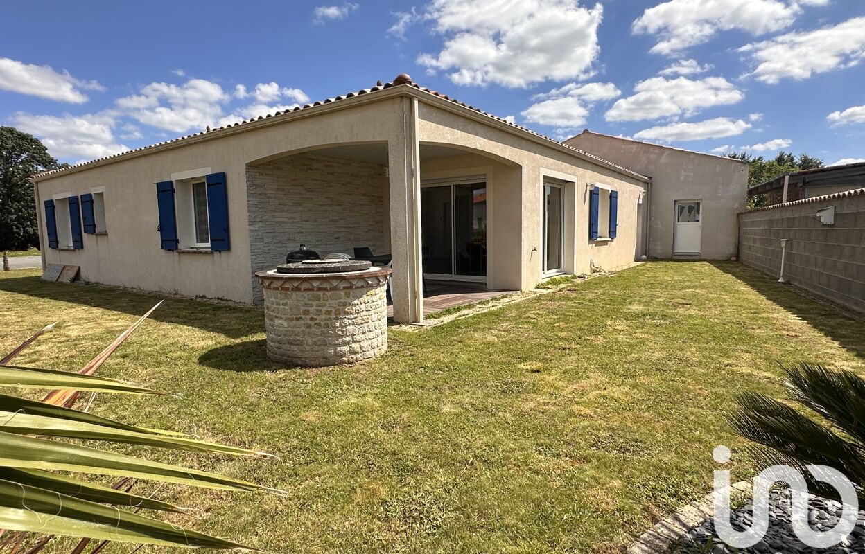 maison 4 pièces 101 m2 à vendre à La Jonchère (85540)