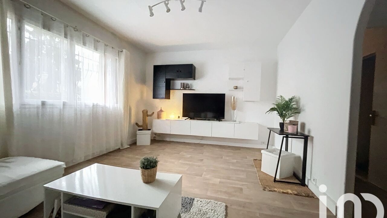 appartement 3 pièces 77 m2 à vendre à Montreuil (93100)