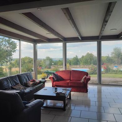 Maison 9 pièces 296800 €