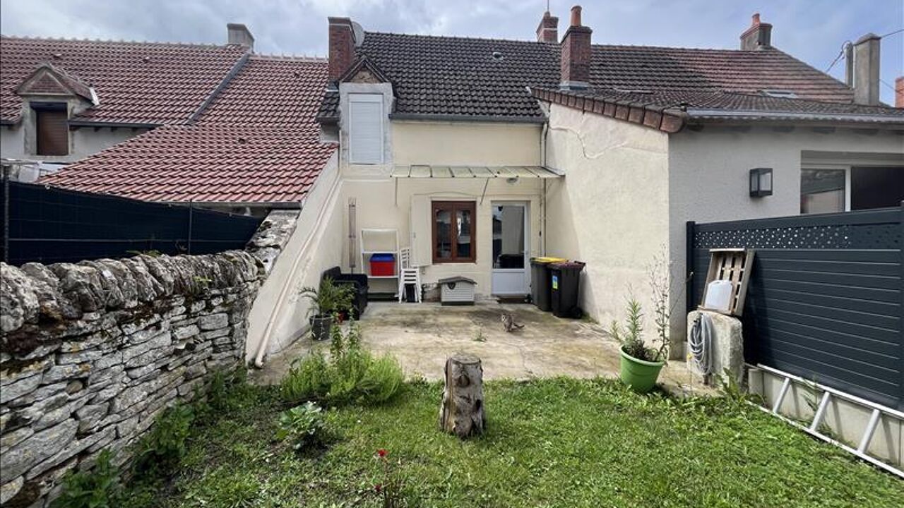 maison 4 pièces 63 m2 à vendre à Bruère-Allichamps (18200)