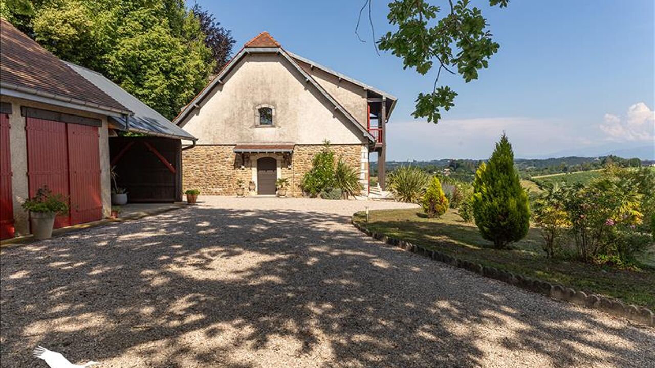 maison 7 pièces 240 m2 à vendre à Pau (64000)