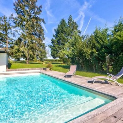 Maison 5 pièces 349500 €