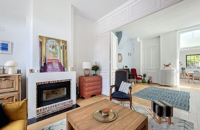  Maison bourgeoise en double distribution — photo 2