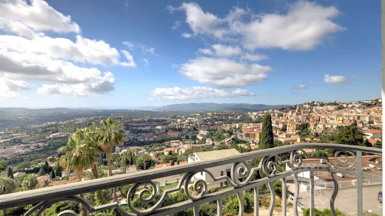 appartement 2 pièces 71 m2 à vendre à Grasse (06130)