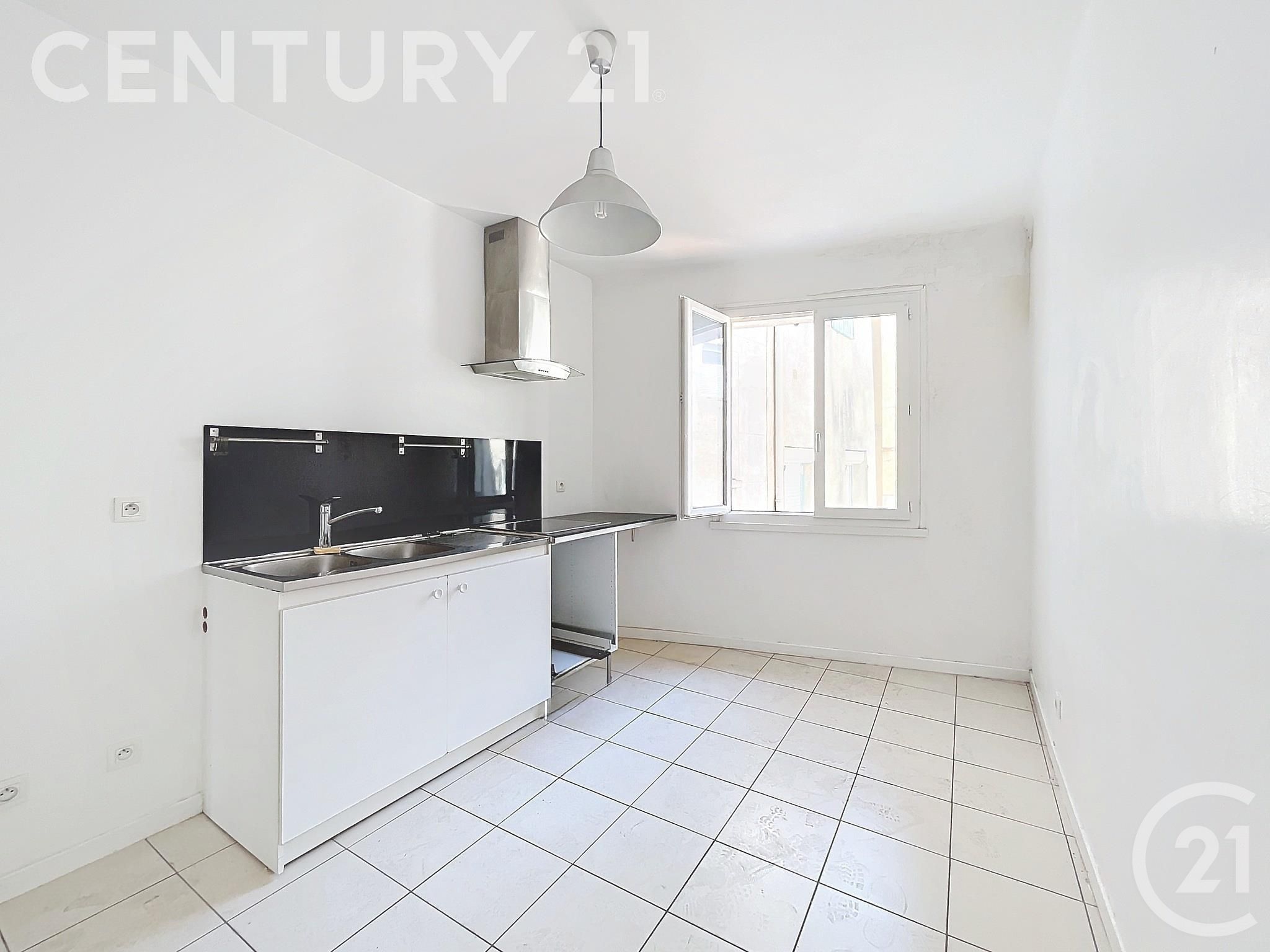 Appartement 3 pièces  à vendre Aubagne 13400