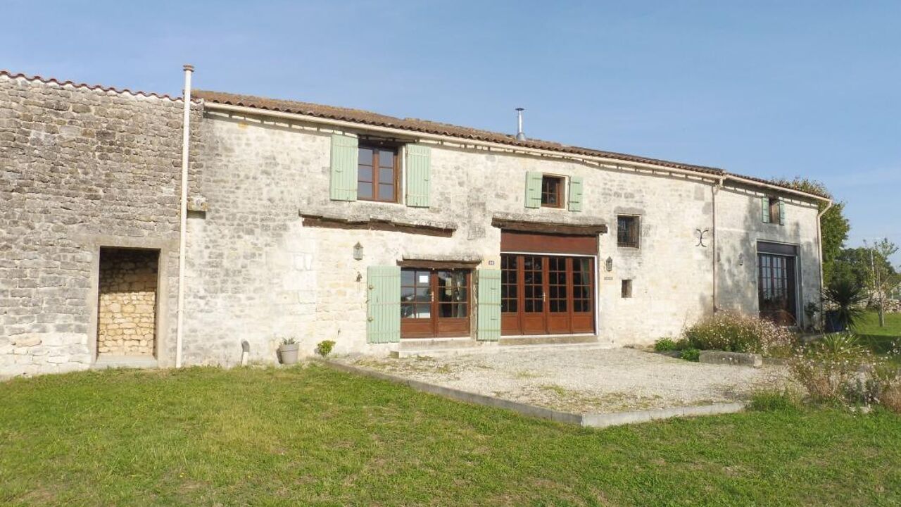 maison 7 pièces 214 m2 à vendre à Avy (17800)