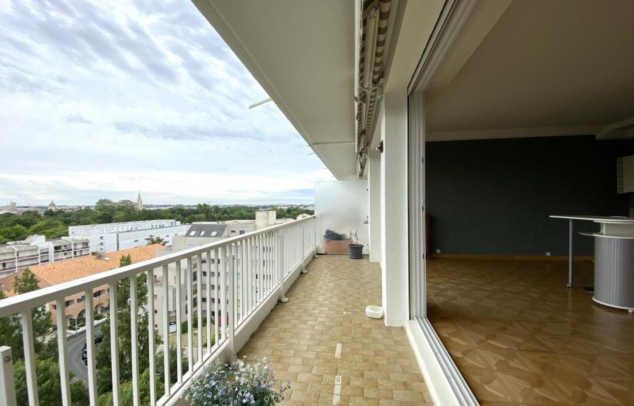 appartement 3 pièces 109 m2 à vendre à La Rochelle (17000)