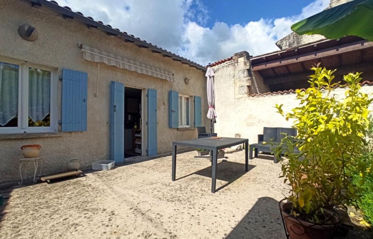 maison 4 pièces 127 m2 à vendre à Pérignac (17800)