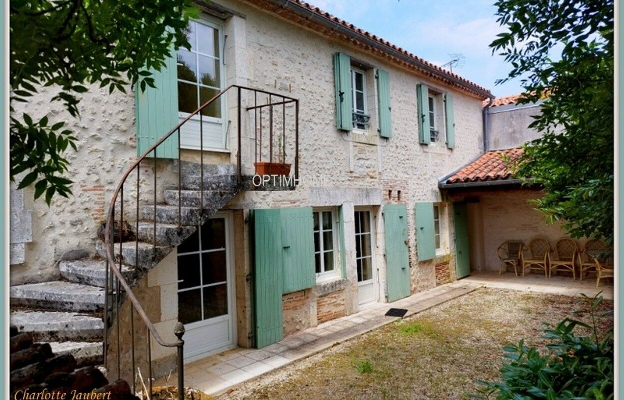 maison 5 pièces 135 m2 à vendre à Montmoreau-Saint-Cybard (16190)