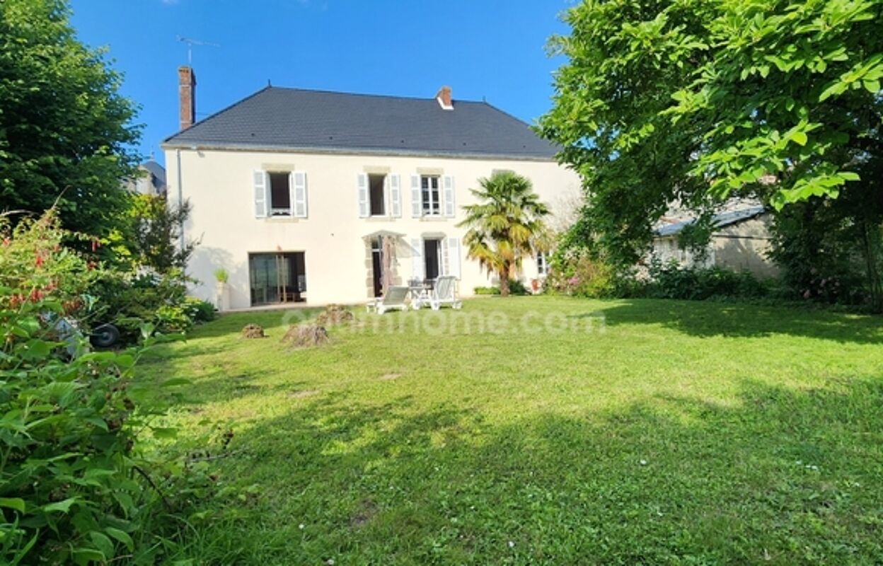 maison 9 pièces 210 m2 à vendre à Breuil-Barret (85120)