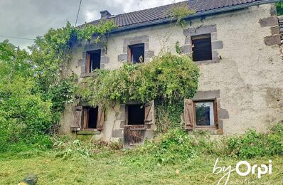 vente maison 60 000 € à proximité de Chanat-la-Mouteyre (63530)