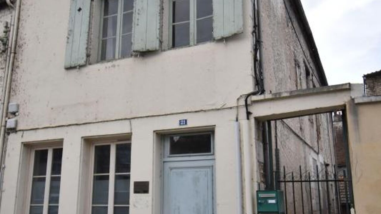 immeuble  pièces  m2 à vendre à Cosne-Cours-sur-Loire (58200)