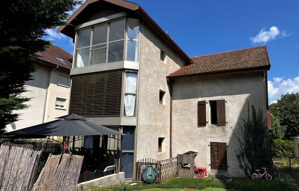 maison 13 pièces 327 m2 à vendre à Valleiry (74520)