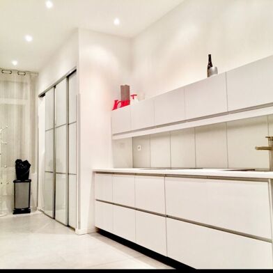 Appartement 4 pièces 2600 €