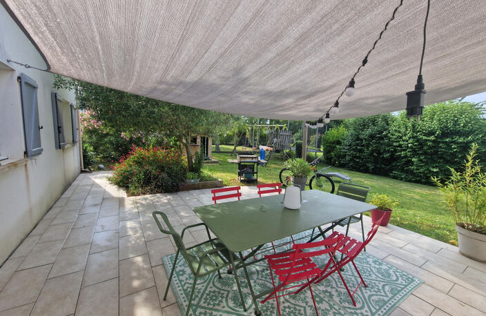 Maison familiale avec piscine — photo 2
