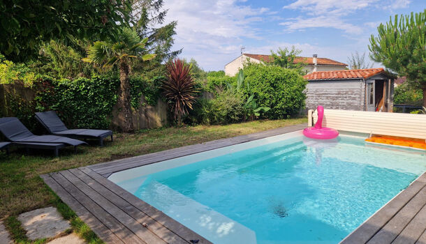 Villa / Maison 5 pièces  à vendre Saint-Georges-des-Coteaux 17810