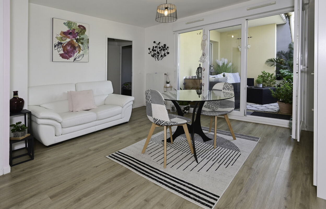appartement 3 pièces 52 m2 à vendre à Brie-Comte-Robert (77170)
