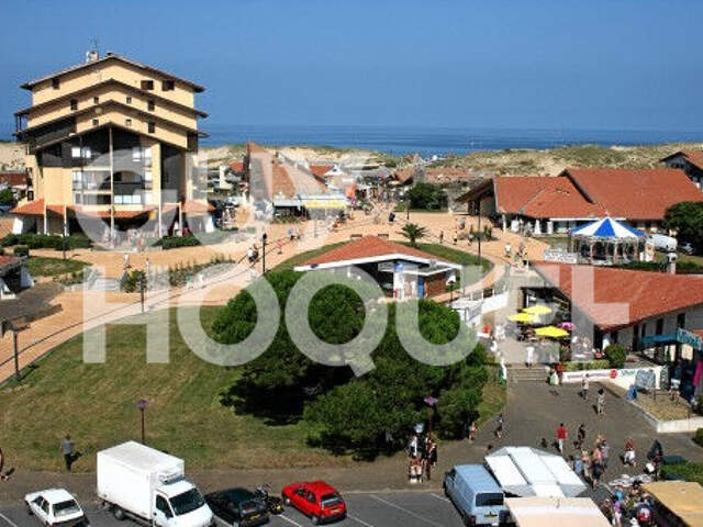 Local commercial 121m² — photo du bien