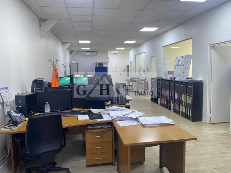 BUREAUX 174M² LOUER ALFORTVILLE — photo 1