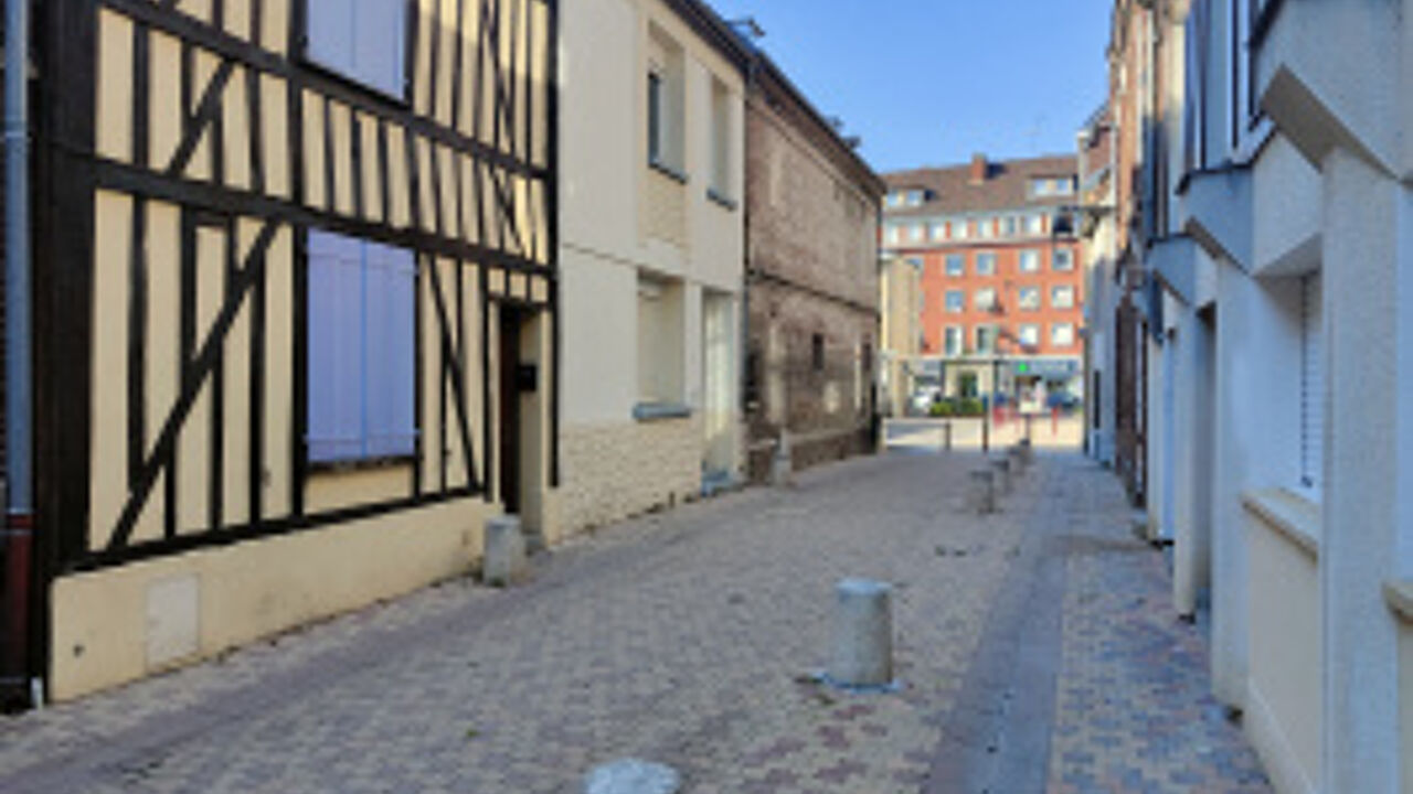 maison 6 pièces 140 m2 à vendre à Beauvais (60000)