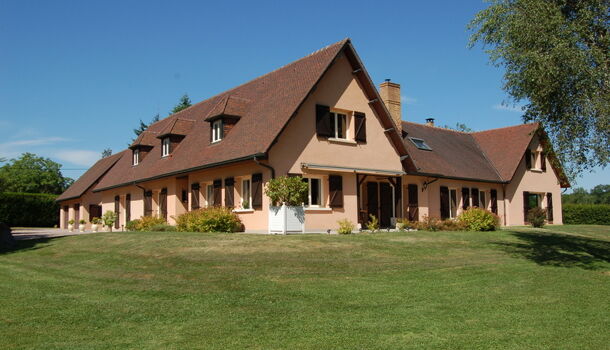Villa / Maison 9 pièces  à vendre Autun 71400