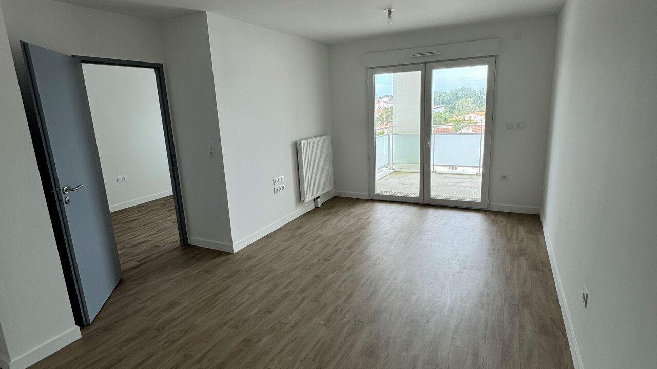 appartement 2 pièces 45 m2 à louer à La Rochelle (17000)