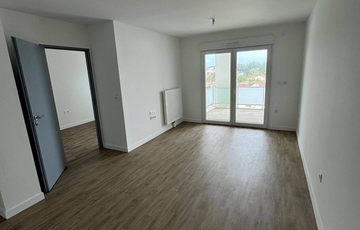 appartement 2 pièces 45 m2 à louer à La Rochelle (17000)