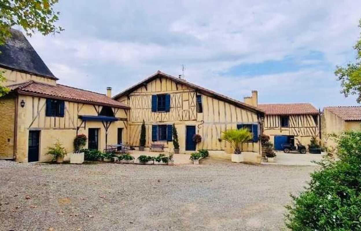 maison 10 pièces 280 m2 à vendre à Nogaro (32110)